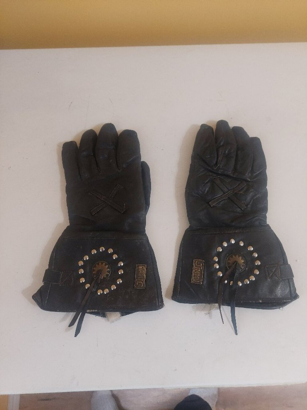 Vintage Black Leather Biker Riding Gloves Size Large.
